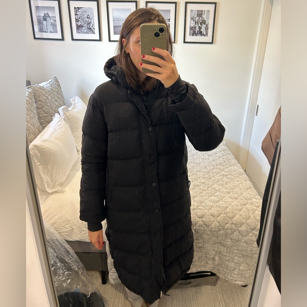 Aritzia Superpuff